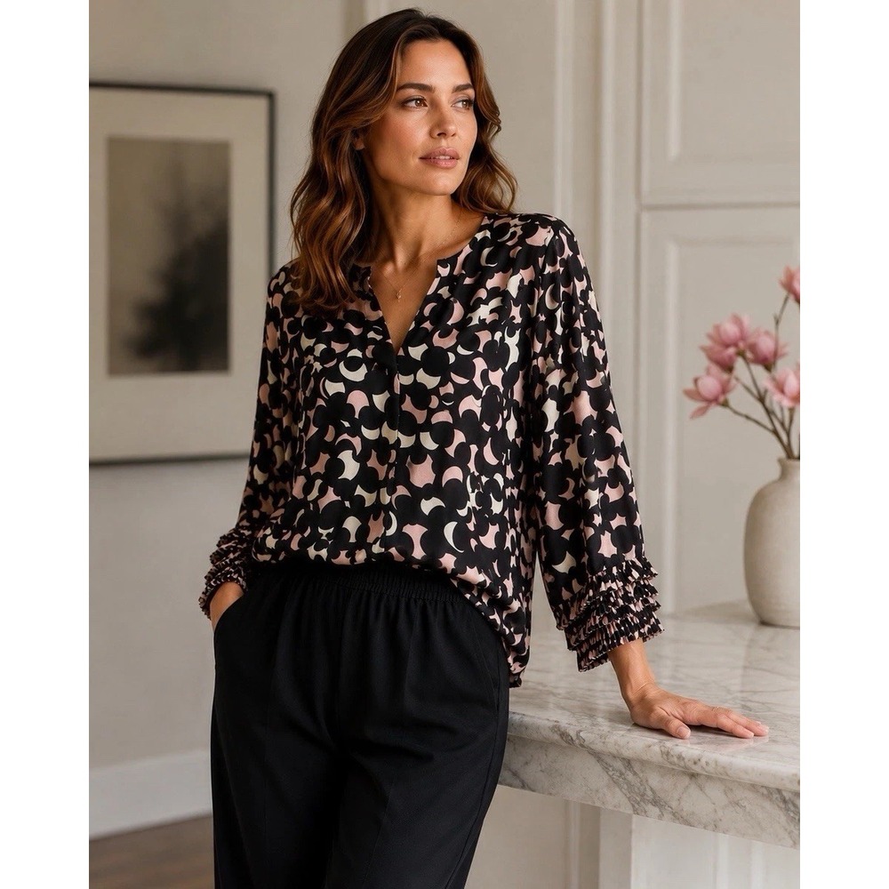 Diane von Furstenberg Silk Blouse Womens S Black Pink Moon Print Smocked Top